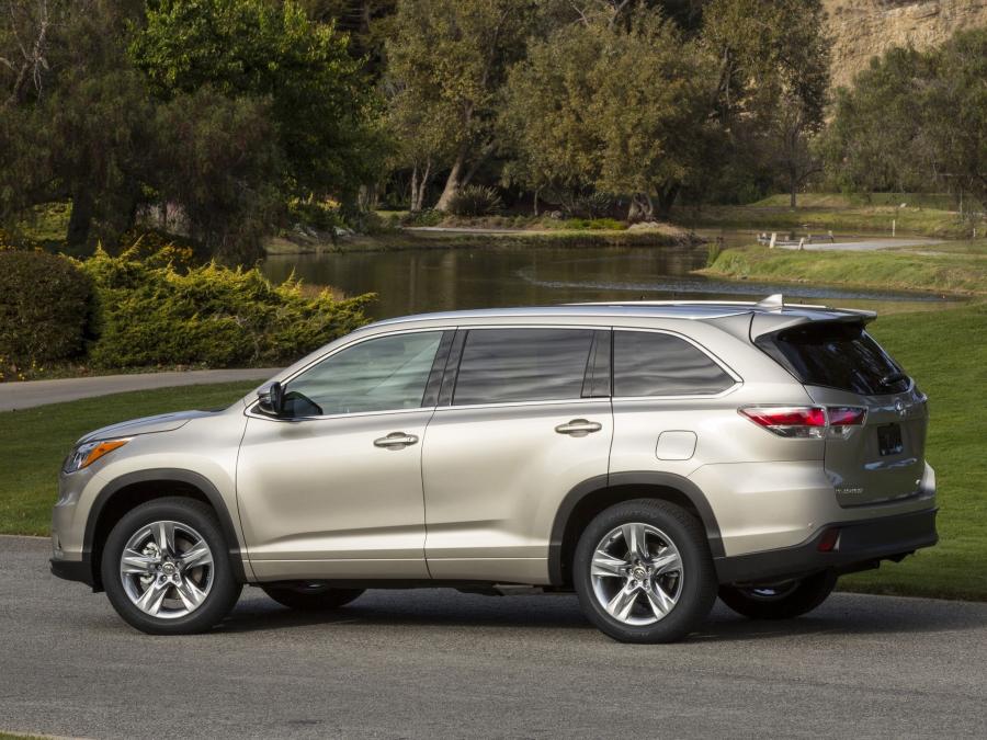  Toyota Highlander (XU50) 2013 года  (фото 72 из 80)